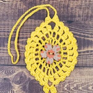 Vintage 2 Flower on Yellow