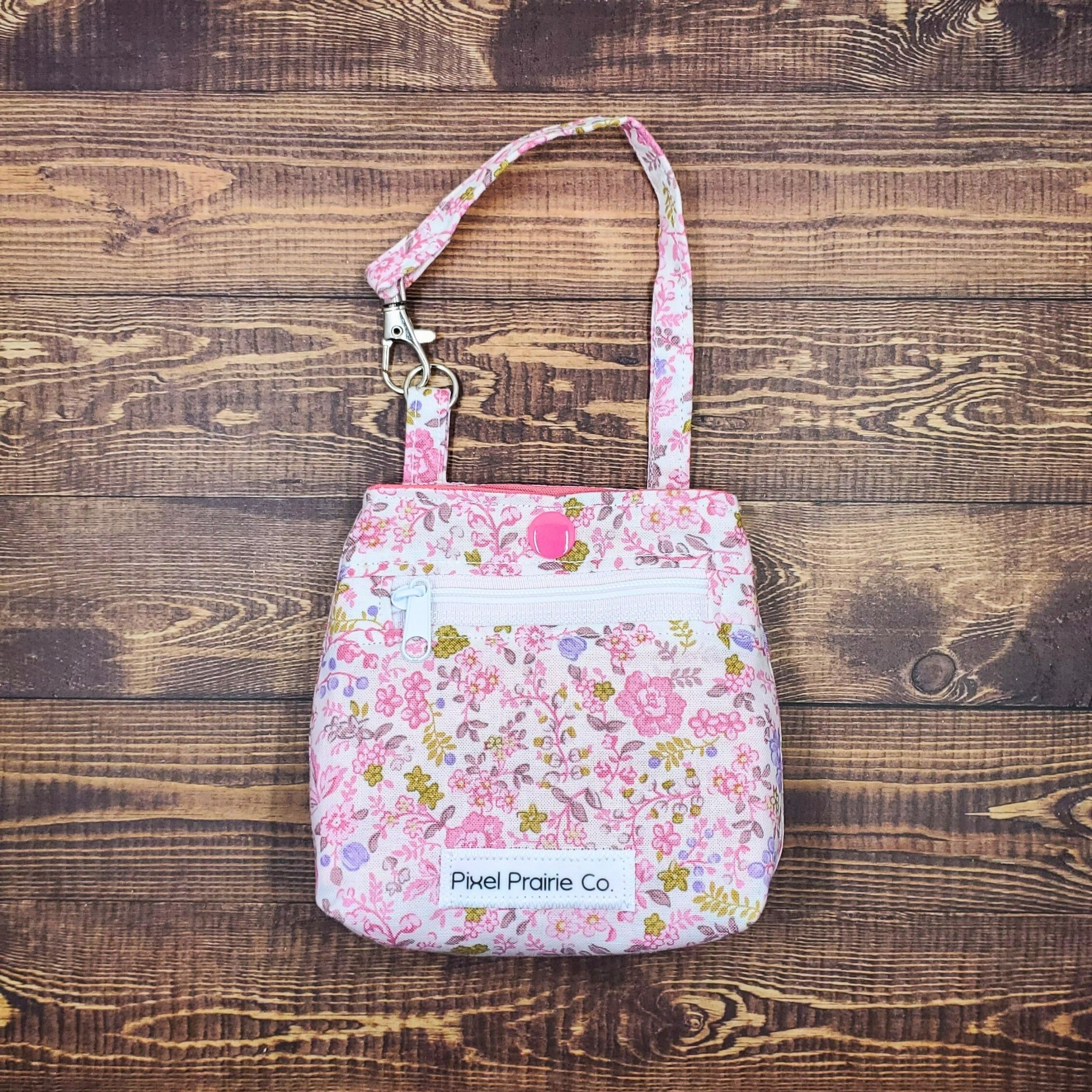 Picnic Pink Tag-Along Pouch