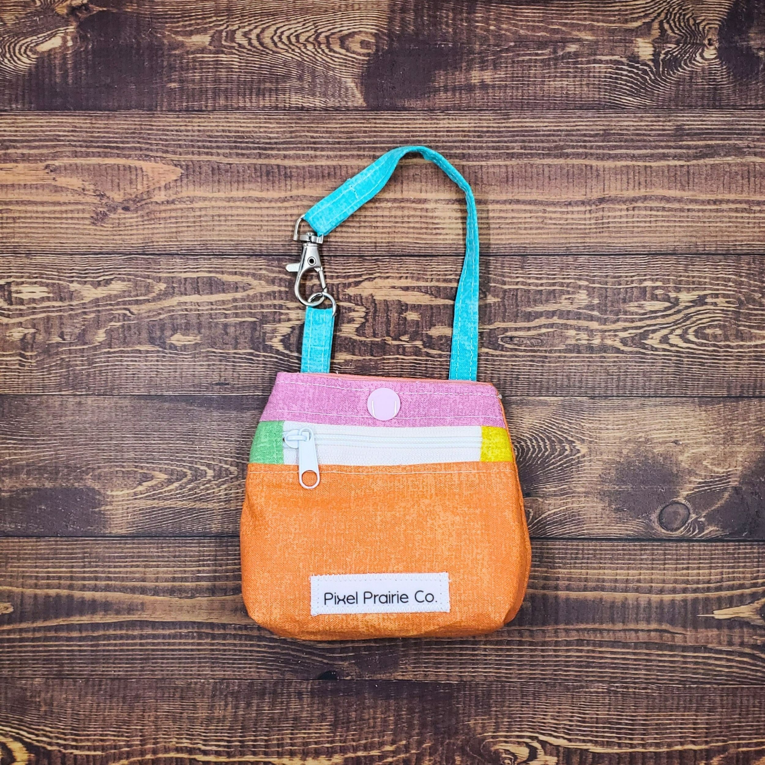 Happy Chaos Tag-Along Pouch Sunny Orange