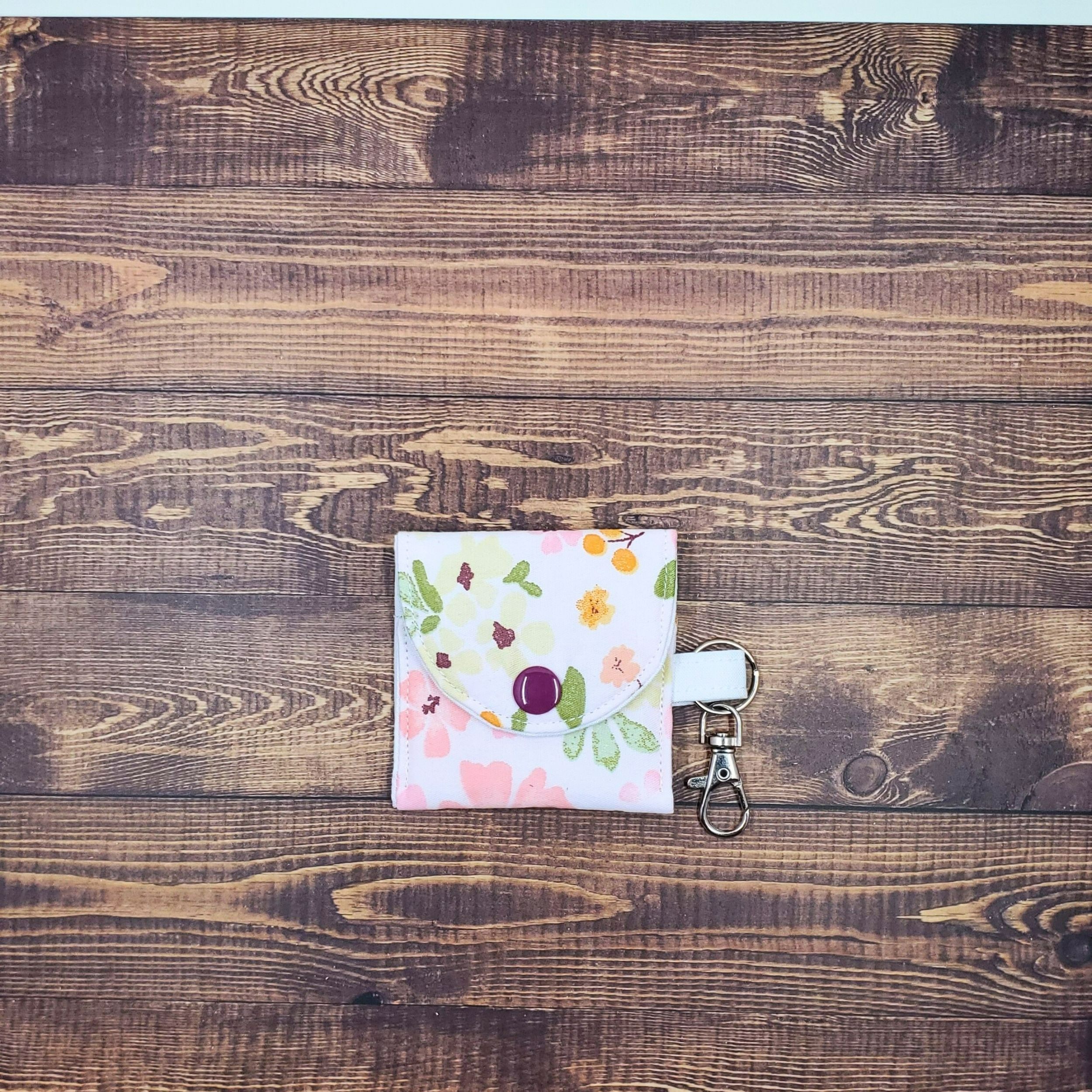 Sweetheart Blooms Earbuds Case