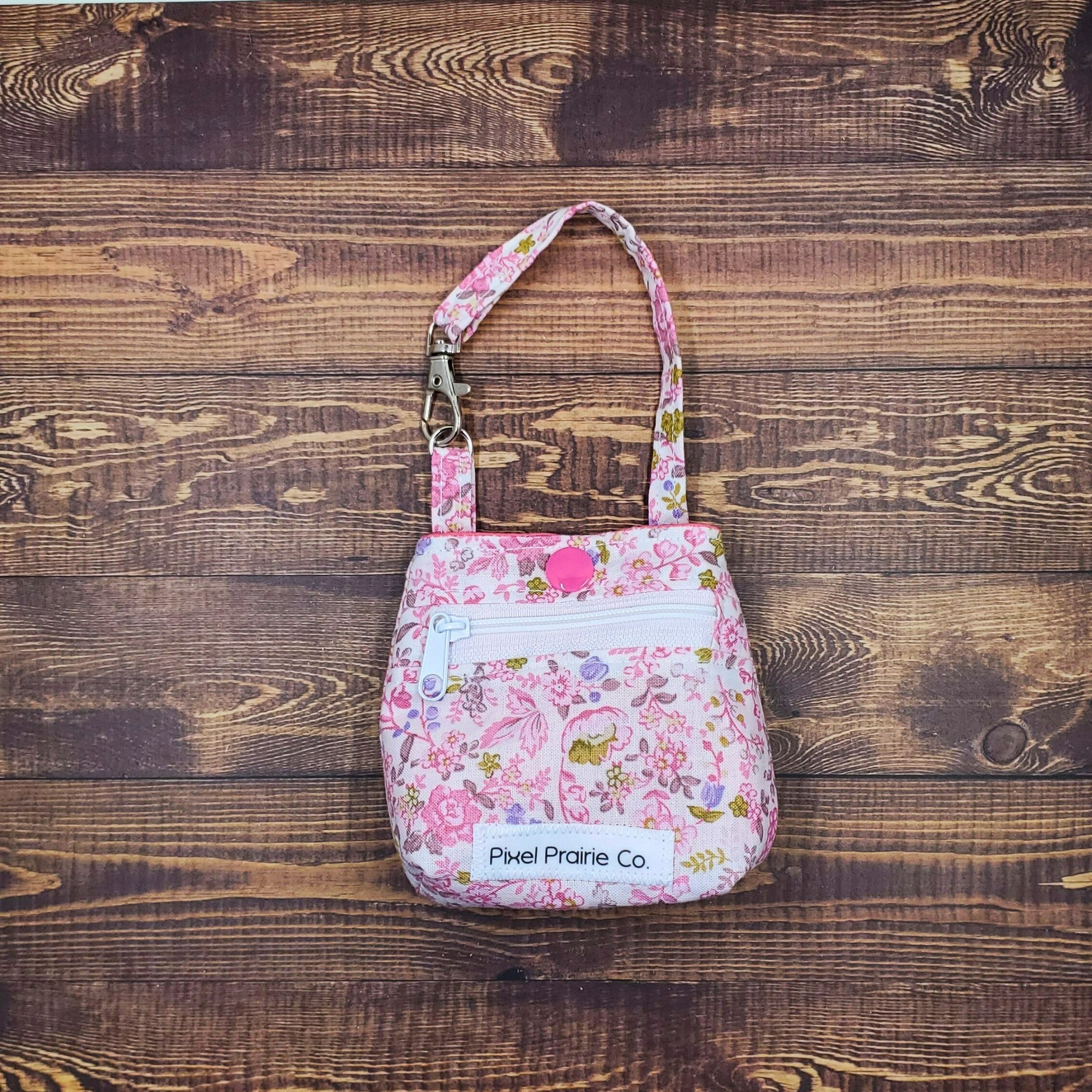 Pink Picnic Tag-Along Pouch