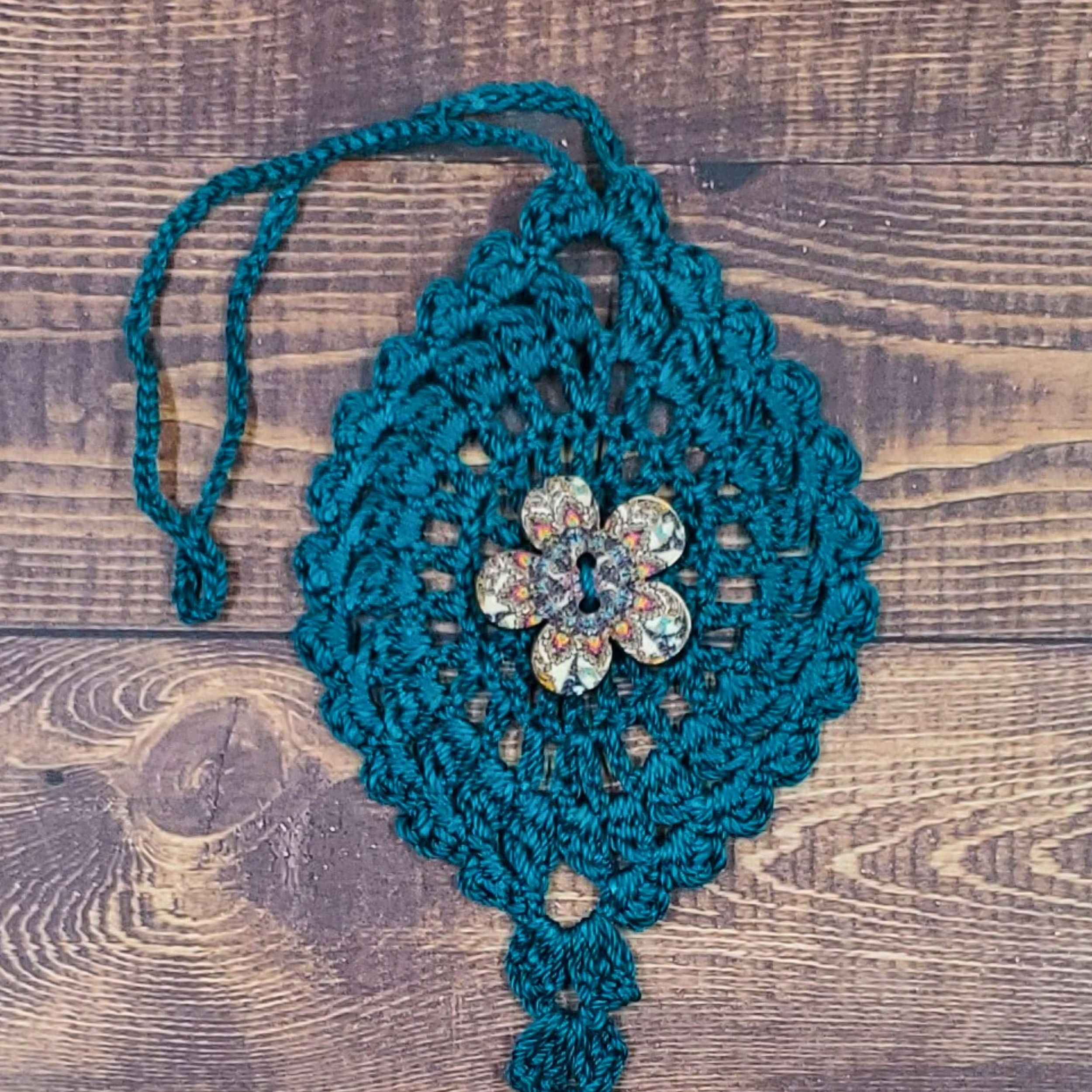 Burst Flower on Peacock Green Bloom Charm